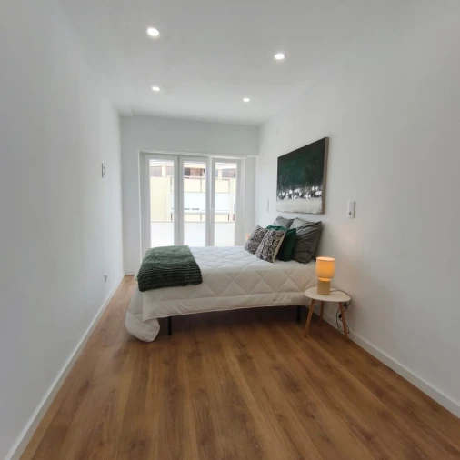 Apartamento T3 para Venda em Benfica Foto 12