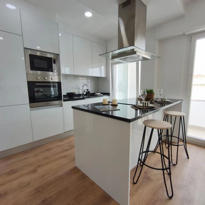 Apartamento T3 para Venda em Benfica Foto 1