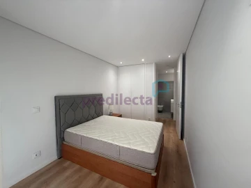 Apartamento T1 para Arrendamento em Paranhos