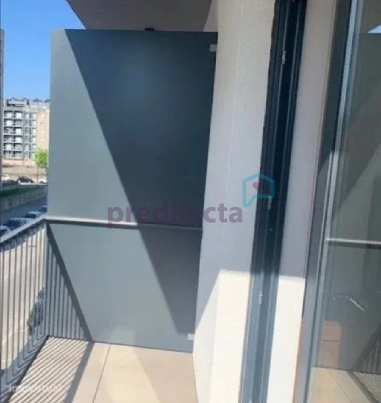 Apartamento T1 para Arrendamento em Paranhos Foto 9