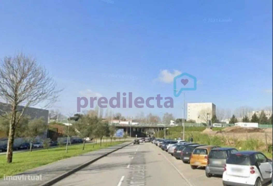 Apartamento T1 para Arrendamento em Paranhos Foto 17