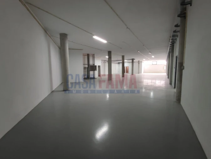 Armazém para Venda em Santo Tirso, Couto (Santa Cristina e São Miguel) e Burgães Foto 20