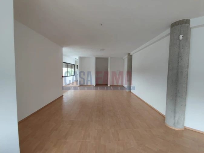 Armazém para Venda em Santo Tirso, Couto (Santa Cristina e São Miguel) e Burgães Foto 31