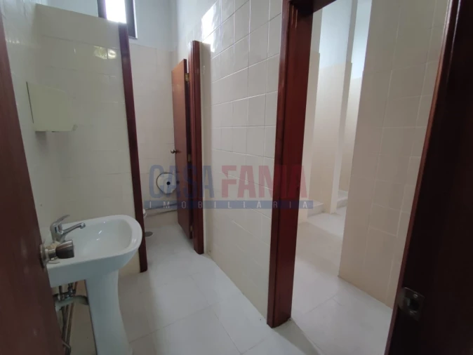 Armazém para Venda em Santo Tirso, Couto (Santa Cristina e São Miguel) e Burgães Foto 47