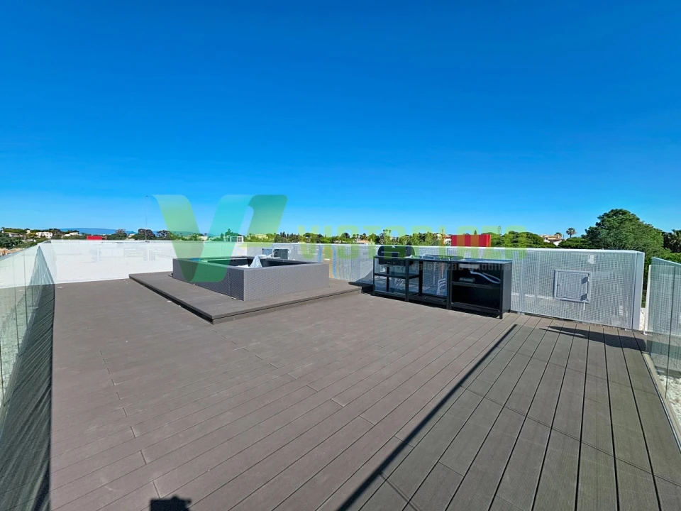 Apartamento T4 para Venda em Lagoa e Carvoeiro Foto 9