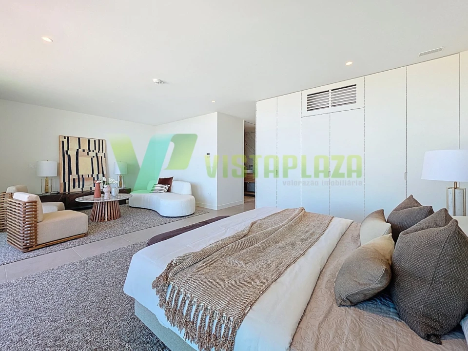 Apartamento T4 para Venda em Lagoa e Carvoeiro Foto 36