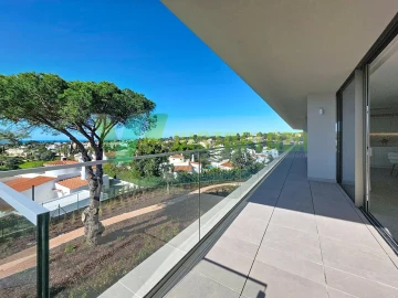 Apartamento T4 para Venda em Lagoa e Carvoeiro
