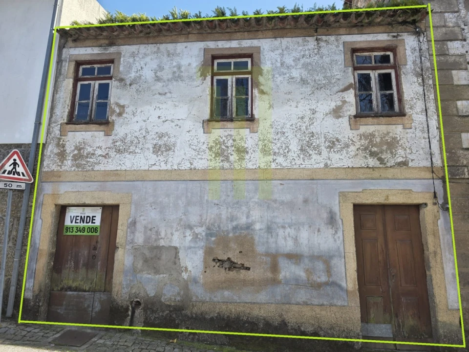 Moradia T2 para Venda em Lagos da Beira e Lajeosa Foto 1