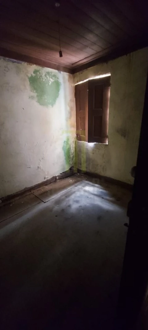 Moradia T2 para Venda em Lagos da Beira e Lajeosa