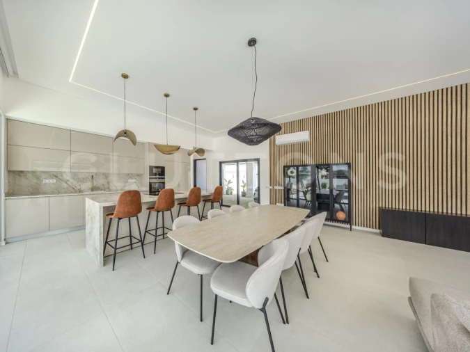 Moradia T4 para Venda em São Brás de Alportel Foto 3