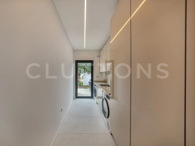 Moradia T4 para Venda em São Brás de Alportel Foto 11