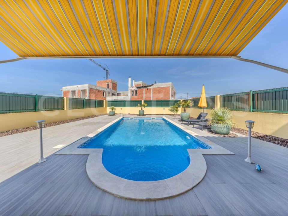 Moradia T3 para Venda em Almancil Foto 12