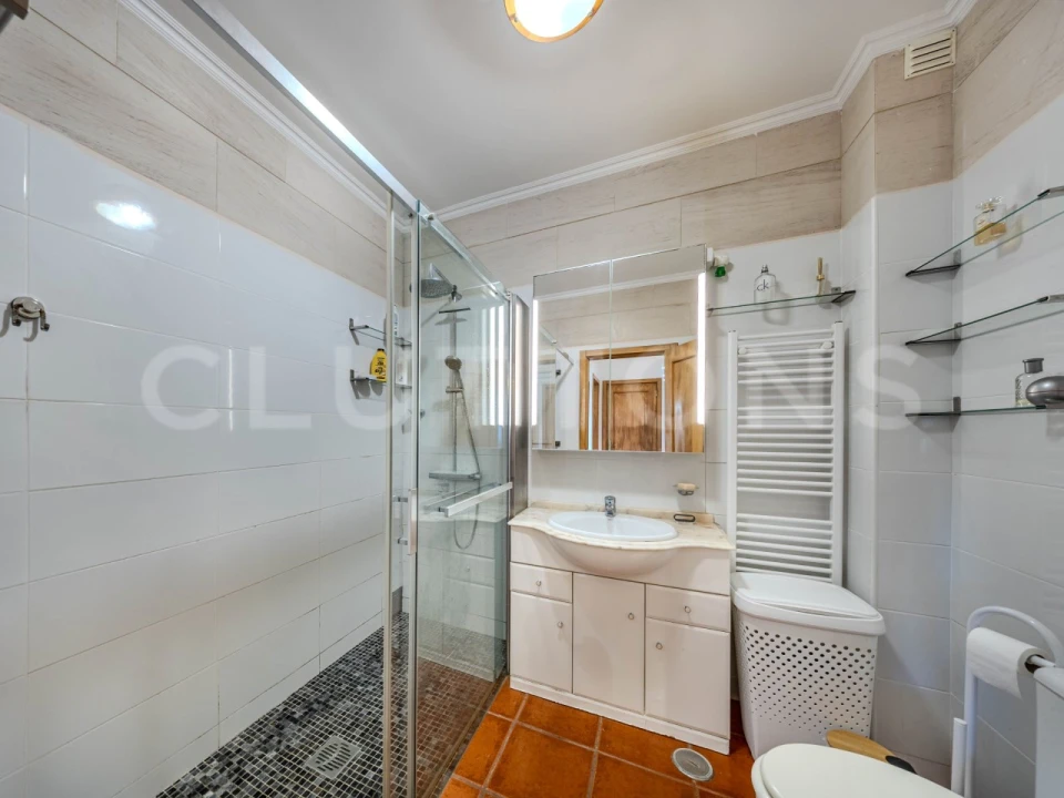 Moradia T3 para Venda em Almancil Foto 15