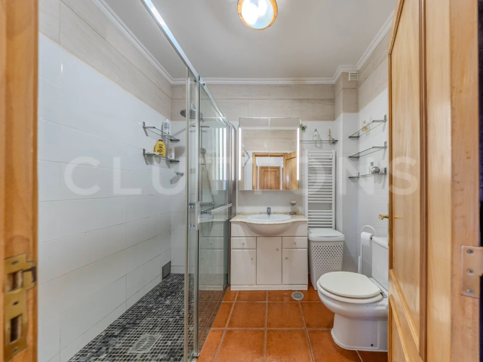 Moradia T3 para Venda em Almancil Foto 16