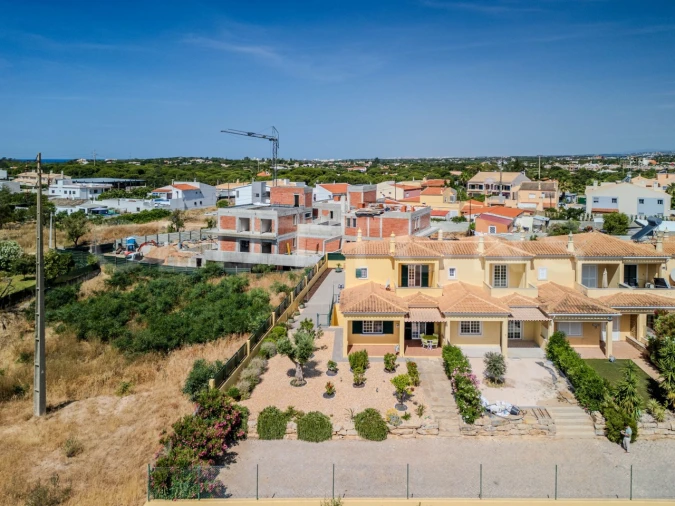 Moradia T3 para Venda em Almancil Foto 33