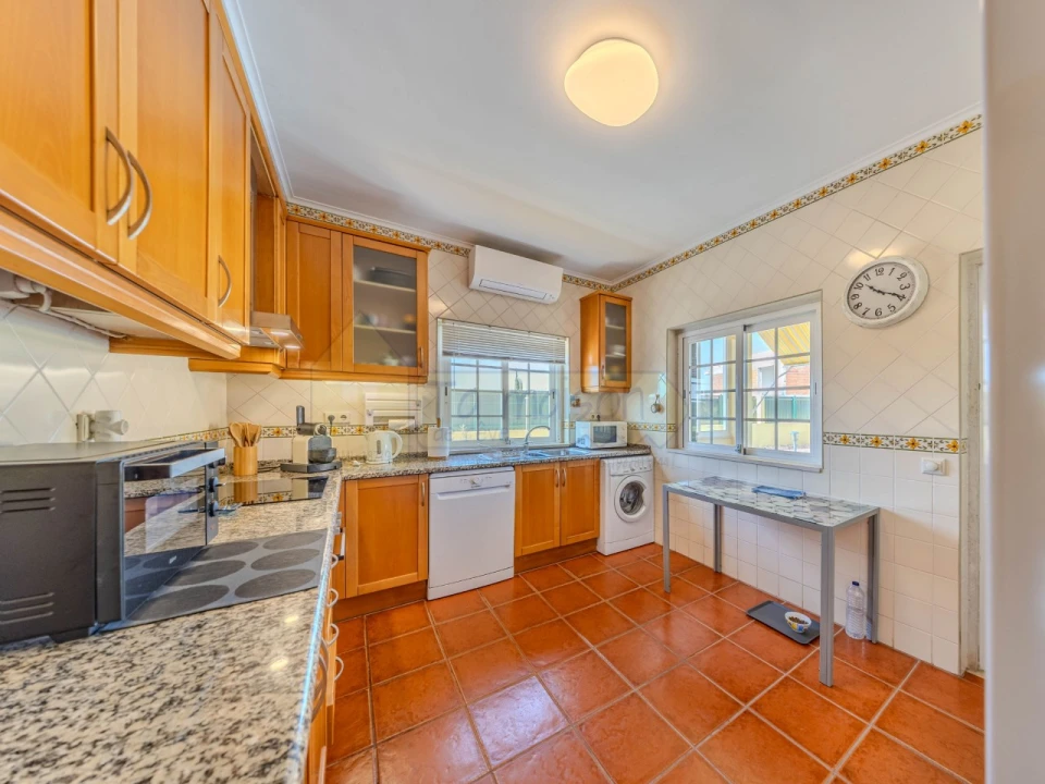 Moradia T3 para Venda em Almancil Foto 10