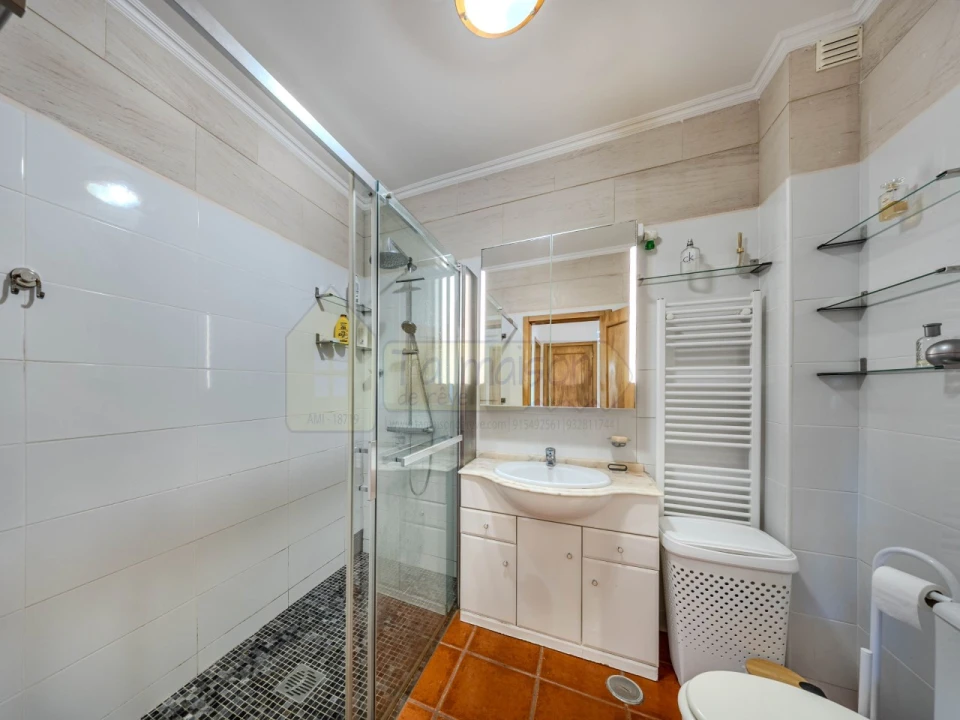 Moradia T3 para Venda em Almancil Foto 14