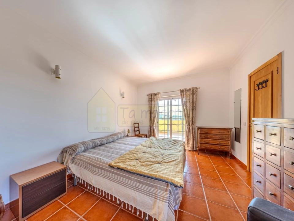 Moradia T3 para Venda em Almancil Foto 18