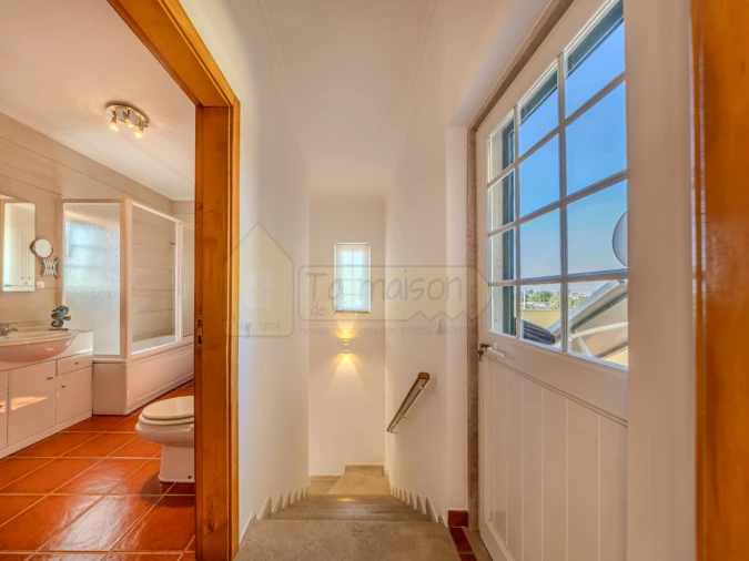 Moradia T3 para Venda em Almancil Foto 16