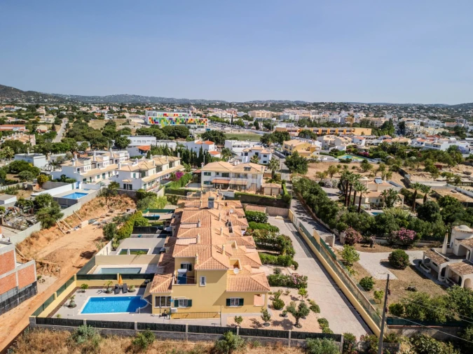 Moradia T3 para Venda em Almancil Foto 21