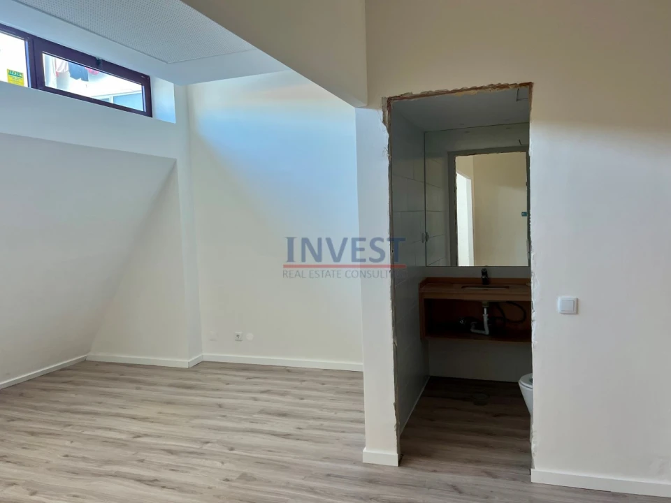 Escritório para Arrendamento em Cedofeita, Santo Ildefonso, Sé, Miragaia, São Nicolau e Vitória Foto 4