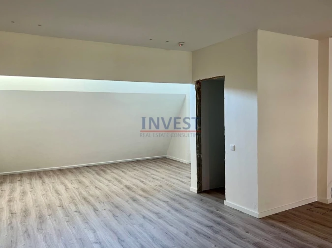 Escritório para Arrendamento em Cedofeita, Santo Ildefonso, Sé, Miragaia, São Nicolau e Vitória Foto 8