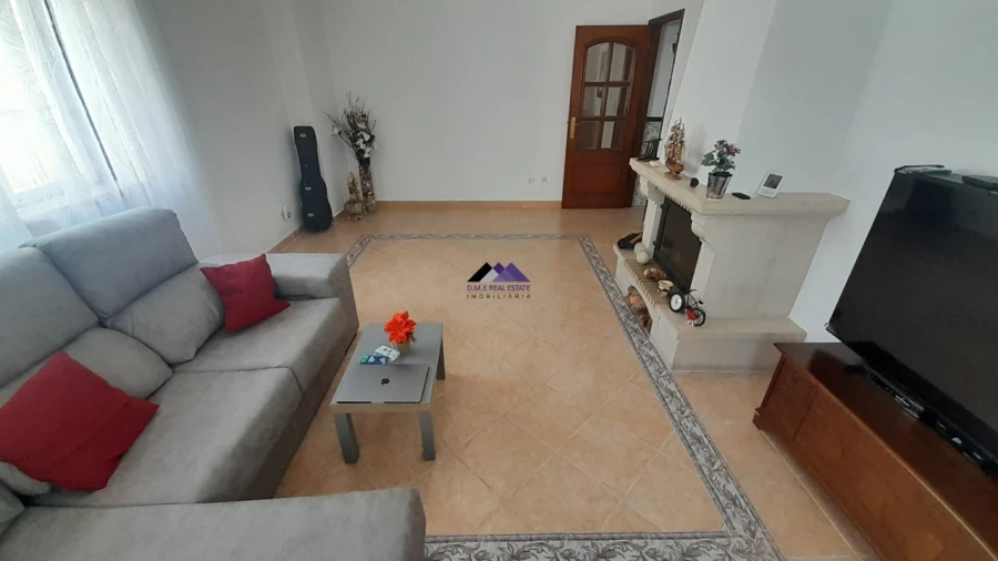 Apartamento T2 para Venda em Vila Real de Santo Antonio Foto 1