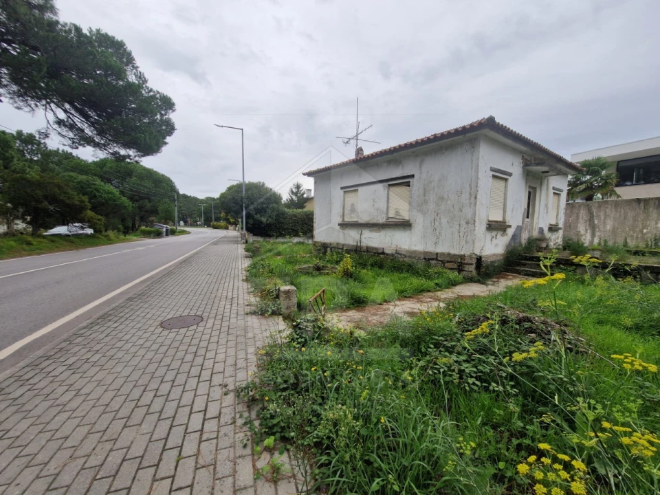 Moradia para Venda em Darque Foto 2