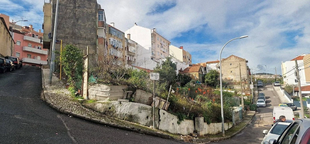 Terreno para Venda em Encosta do Sol Foto 3