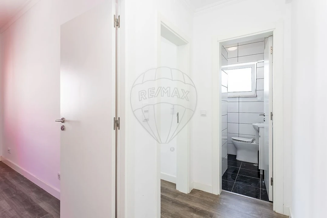 Apartamento T3 para Arrendamento em Agualva e Mira-Sintra Foto 4