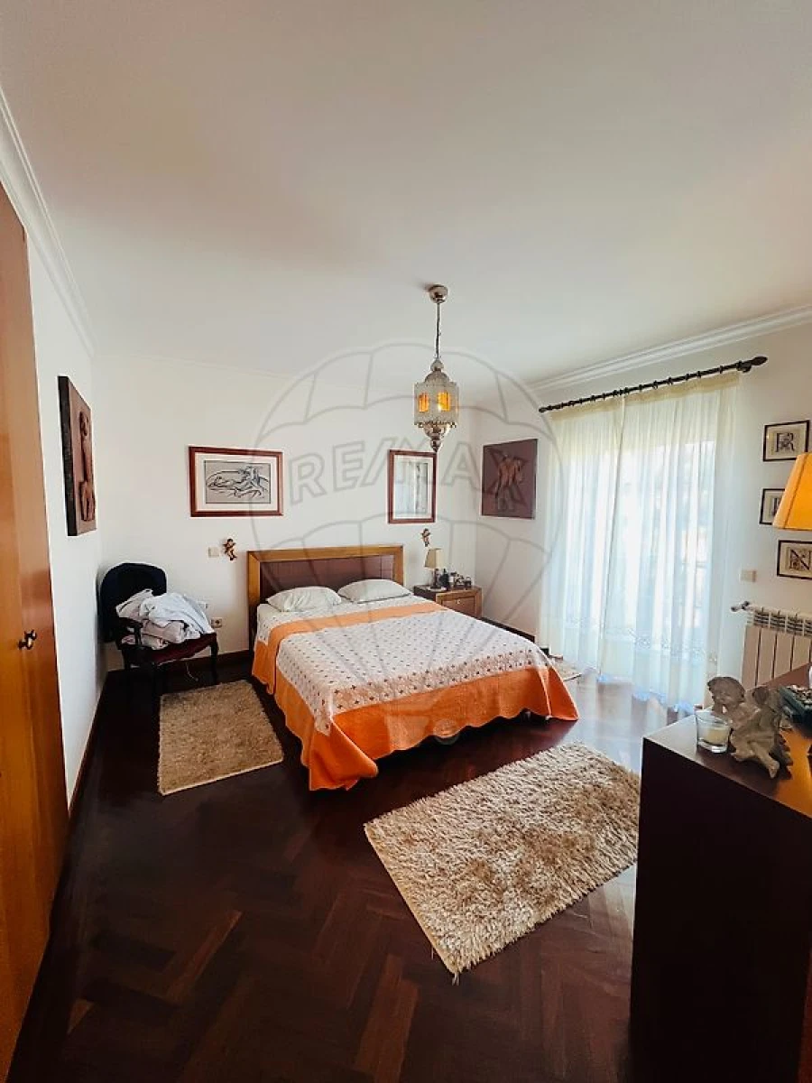 Moradia T3 para Venda em Nogueira do Cravo Foto 18