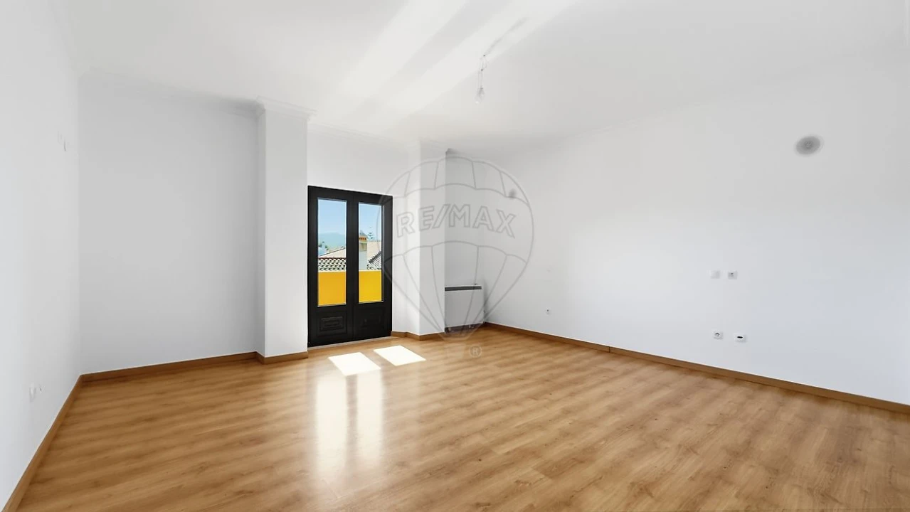 Moradia T6 para Venda em Azeitão (São Lourenço e São Simão) Foto 40