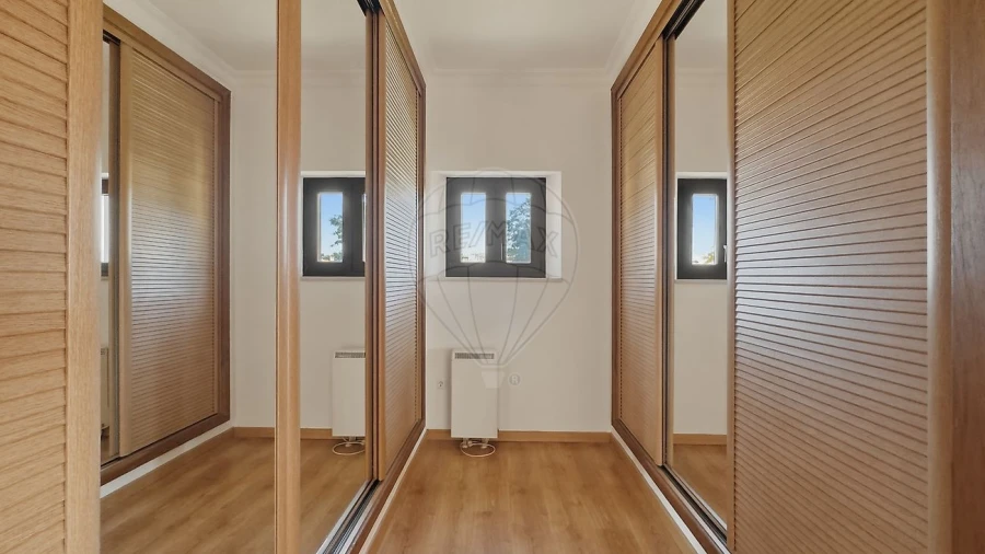 Moradia T6 para Venda em Azeitão (São Lourenço e São Simão) Foto 36