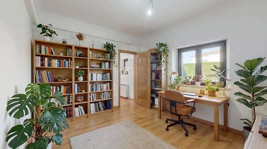 Moradia T6 para Venda em Azeitão (São Lourenço e São Simão) Foto 46