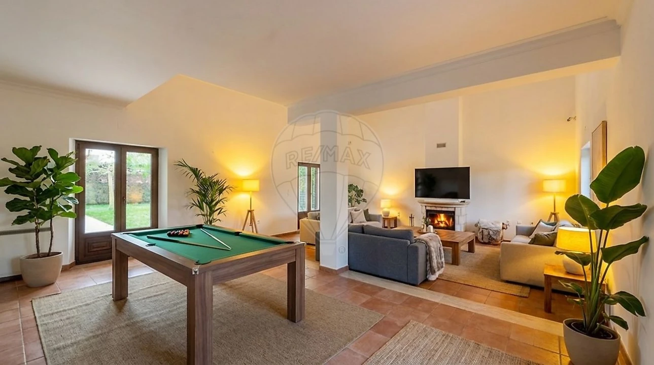 Moradia T6 para Venda em Azeitão (São Lourenço e São Simão) Foto 1