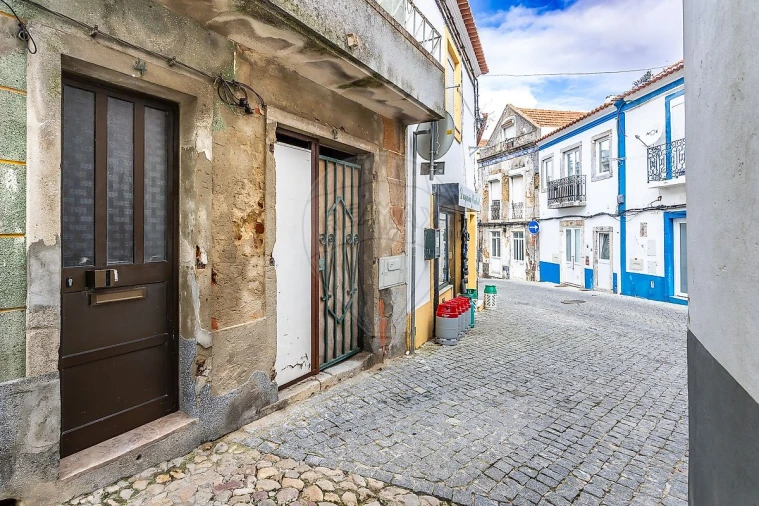 Prédio para Venda em Palmela Foto 2