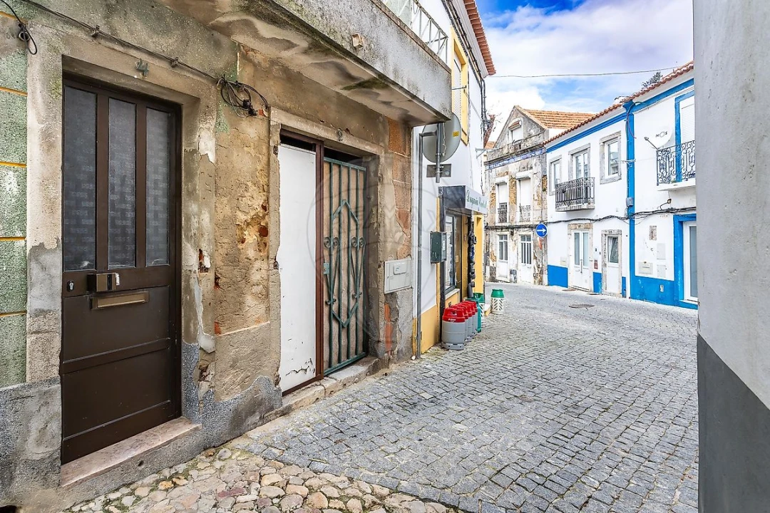 Prédio para Venda em Palmela Foto 2