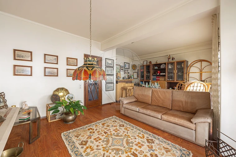 Apartamento T4 para Venda em Santa Maria, São Pedro e Matacães Foto 1