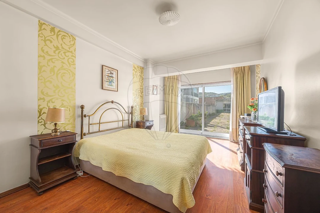 Apartamento T4 para Venda em Santa Maria, São Pedro e Matacães Foto 12