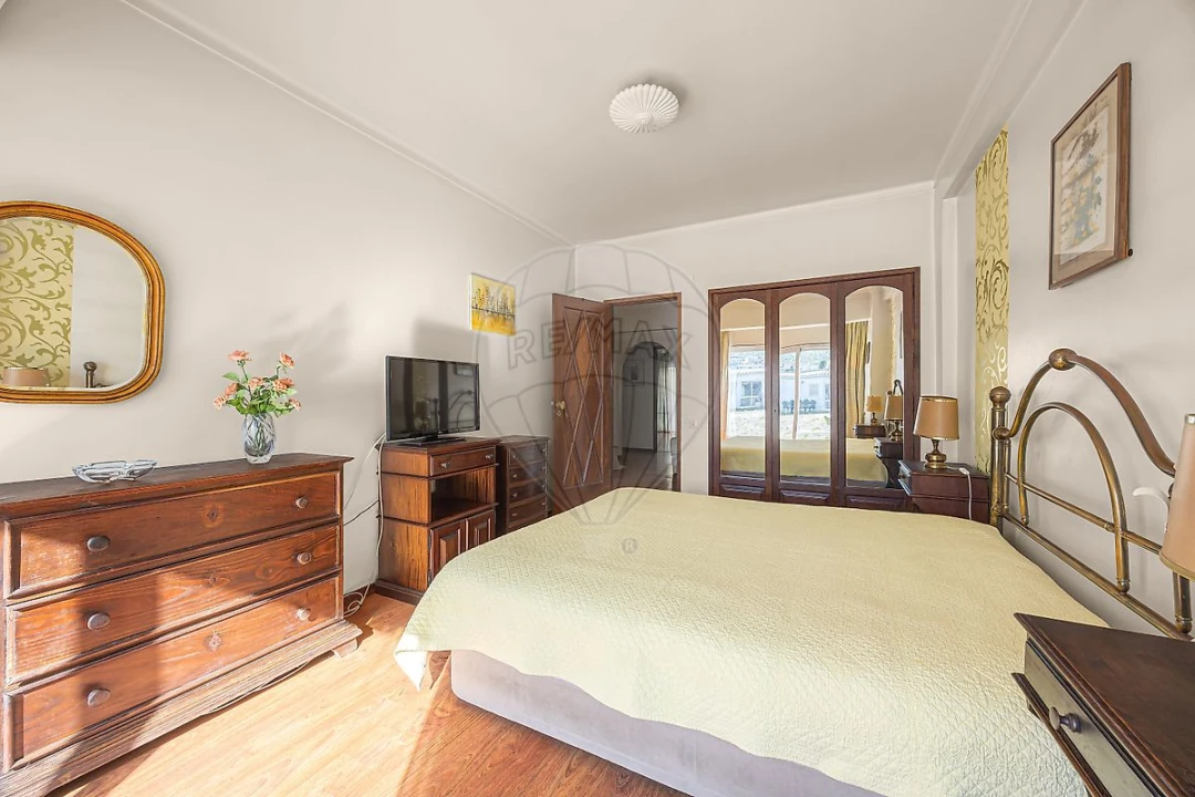 Apartamento T4 para Venda em Santa Maria, São Pedro e Matacães Foto 11