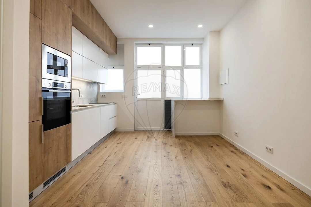 Apartamento T1 para Venda em São Vicente Foto 10