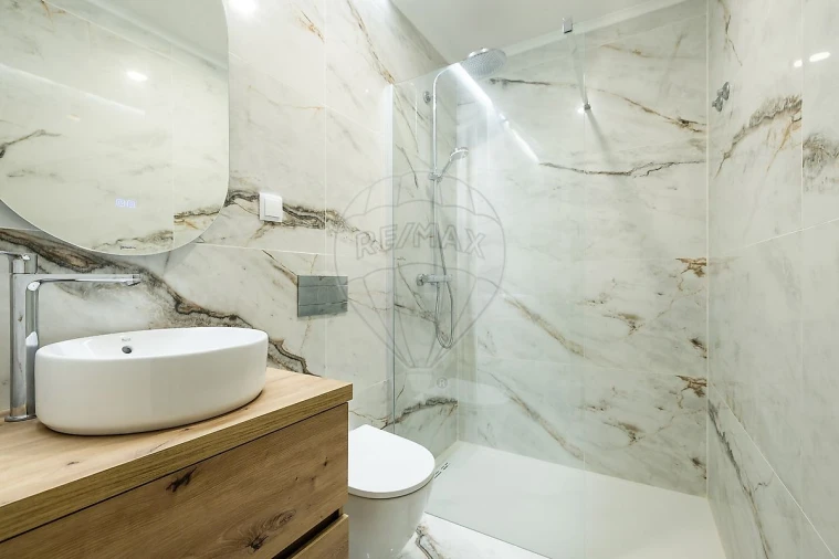 Apartamento T1 para Venda em São Vicente Foto 14