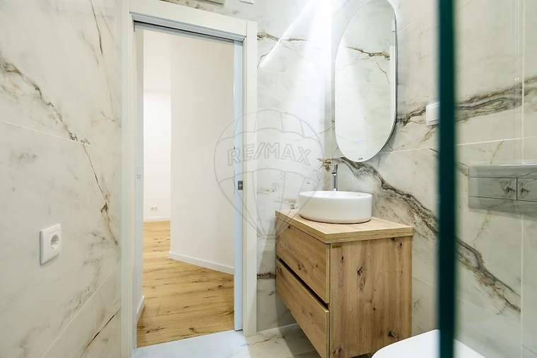 Apartamento T1 para Venda em São Vicente Foto 17