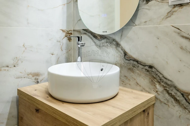 Apartamento T1 para Venda em São Vicente Foto 18