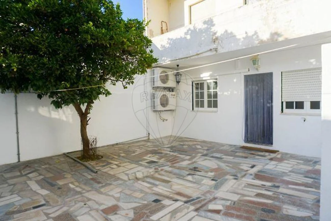 Apartamento T1 para Venda em Almeirim Foto 8