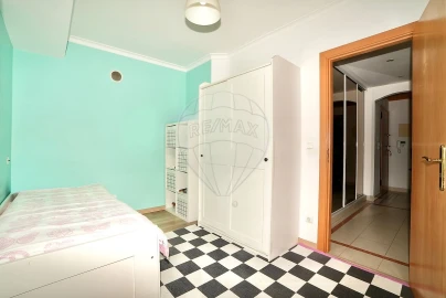Apartamento T2 para Venda em Laranjeiro e Feijó