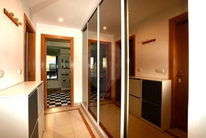 Apartamento T2 para Venda em Laranjeiro e Feijó