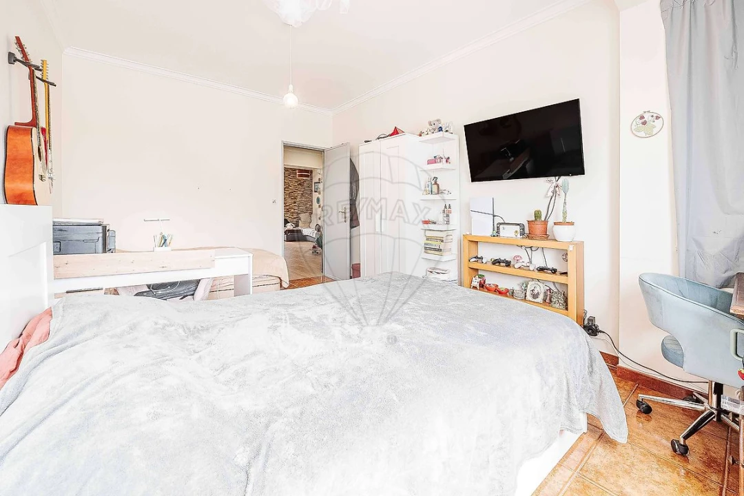 Apartamento T2 para Venda em Cacém e São Marcos Foto 1