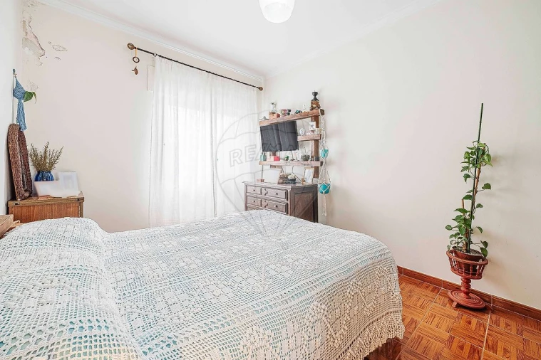 Apartamento T2 para Venda em Cacém e São Marcos Foto 6