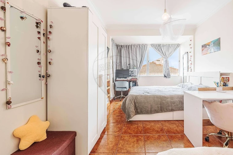 Apartamento T2 para Venda em Cacém e São Marcos Foto 3